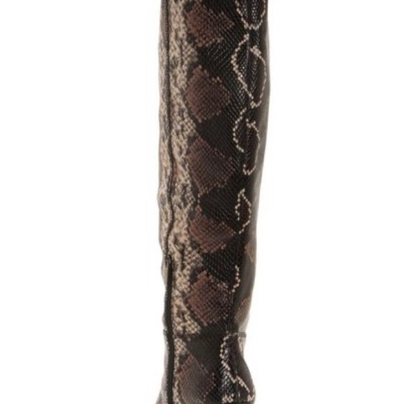 ✨NEW OVER THE KNEE BOOTS ✨VINCE CAMUTO - Picture 8 of 14